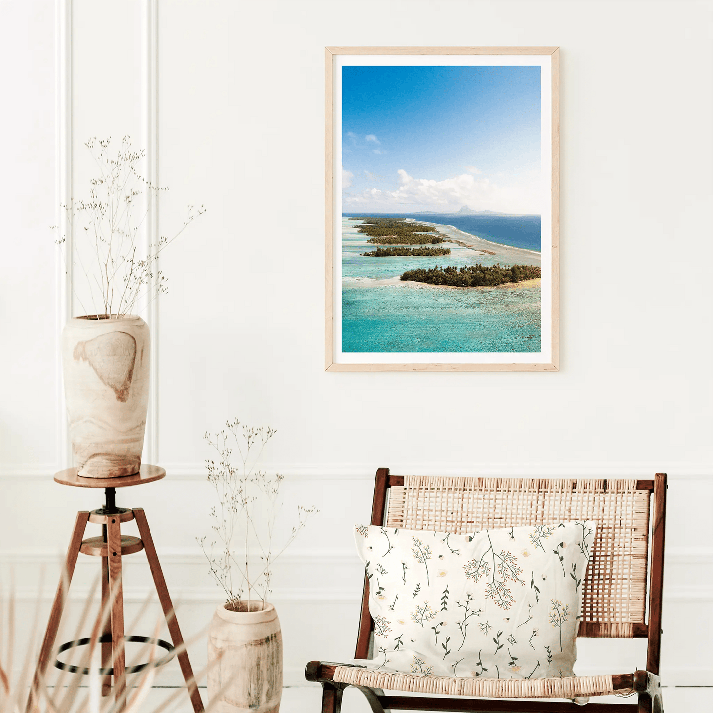 Tahiti Chromatica Poster - The Globe Gallery
