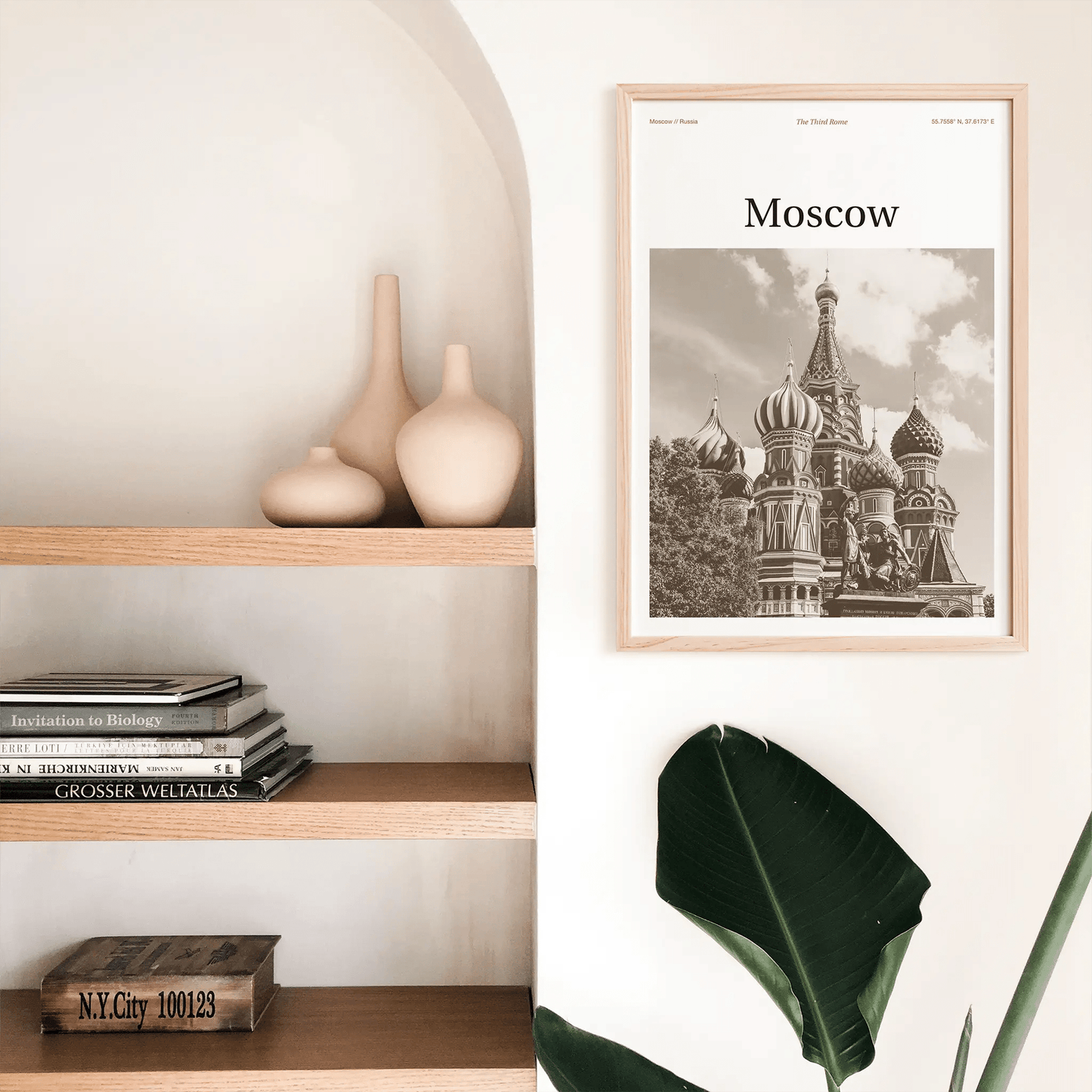Moscow Essence Poster - The Globe Gallery